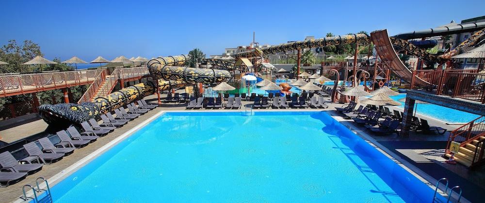 Hotel Cactus Mirage Family Club Yalıkavak Exteriér fotografie